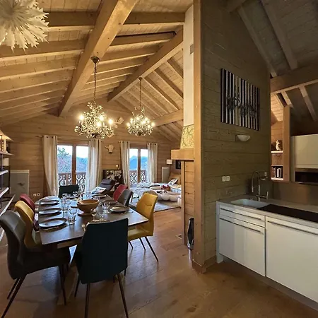 Apartment Spacieux 5 Pieces Pour 8 Personnes A Meribel Avec Parking Prive - Fr-1-180-666 *